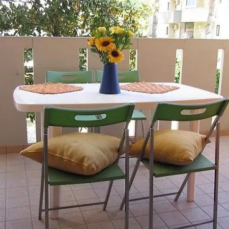 Magnolia ביביונה